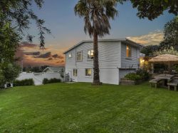 16 Walbrook Road, Manly, Rodney, Auckland, 0930, New Zealand