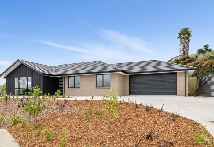 34 Albert Road, Warkworth, Rodney, Auckland, 0984, New Zealand