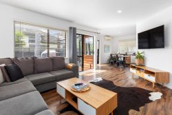 9A Admiral Beatty Avenue, Three Kings, Auckland, 1041, New Zealand