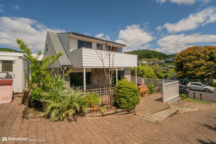 111 The Grove, Onemana, Thames-Coromandel, Waikato, 3691, New Zealand