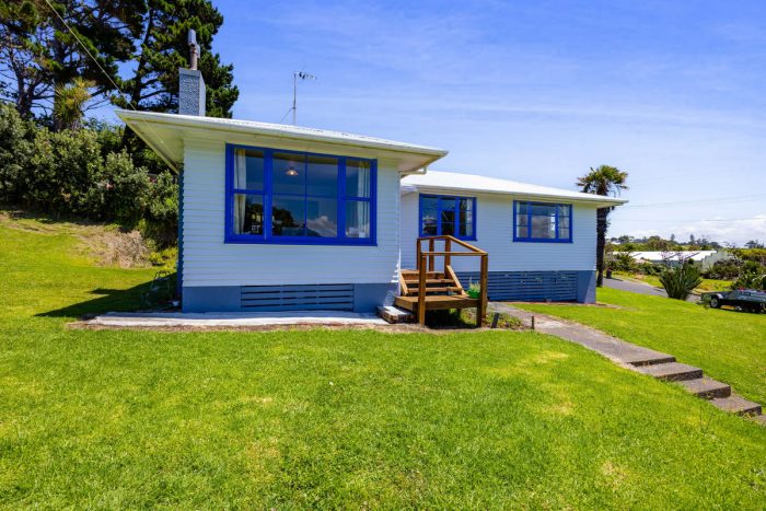 15 Norfolk Street, Patea, South Taranaki, Taranaki, 4520, New Zealand