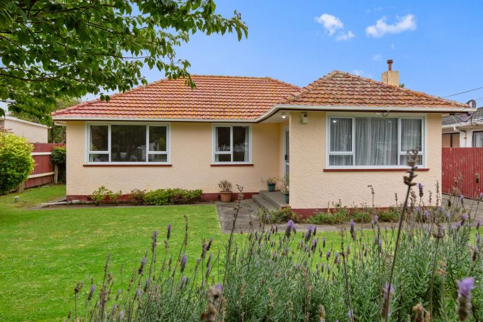 72 Thatcher Street, Castlecliff, Whanganui, Manawatu / Whanganui, 4501, New Zealand