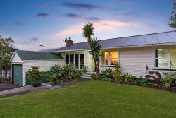 16 Kashmir Road, Glen Eden, Waitakere City, Auckland, 0602, New Zealand