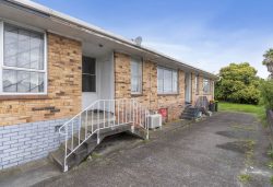 5/2 Browns Road, Manurewa, Manukau City, Auckland, 2102, New Zealand