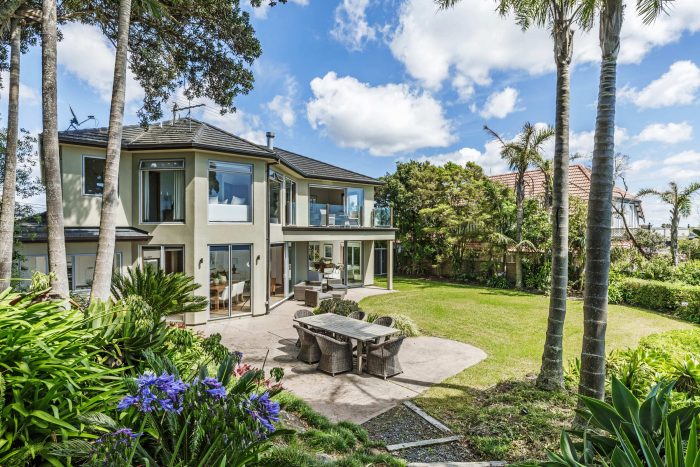 24 Cliff Road, Torbay, North Shore City, Auckland, 0630, New Zealand
