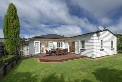 96 Ranui Crescent, Khandallah, Wellington, 6035, New Zealand