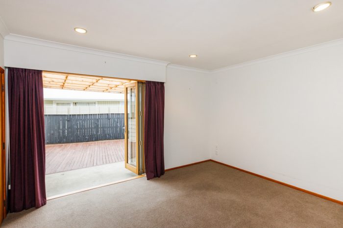 38 Winston Avenue, Hokowhitu, Palmerston North, Manawatu / Whanganui, 4410, New Zealand