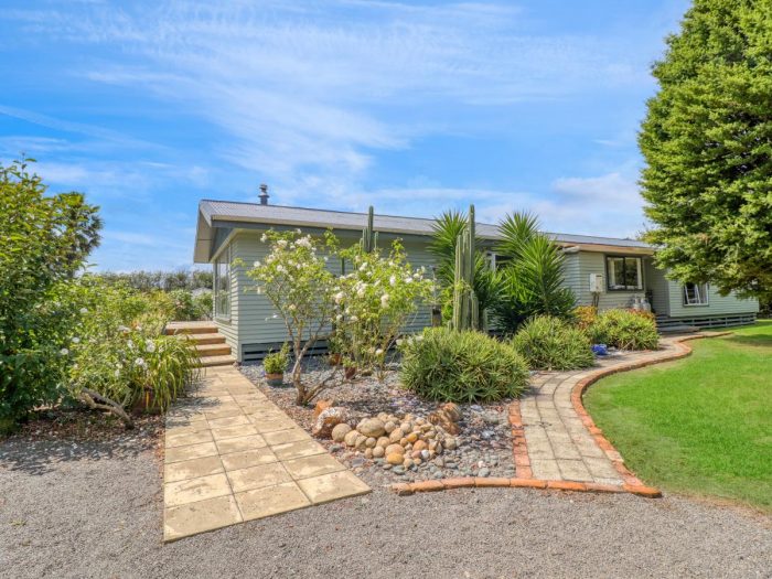 8 Ingram Road, Waerengaahika, Gisborne, 4071, New Zealand