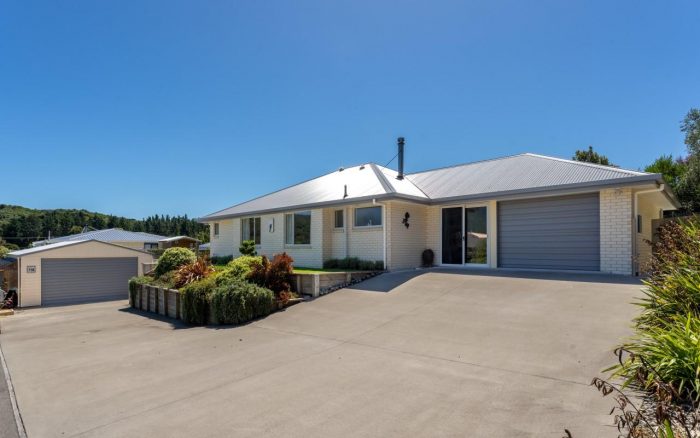 118 Milton Terrace, Picton, Marlborough, 7220, New Zealand