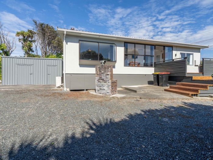 27 Marne Street, Riverton, Southland, 9822, New Zealand