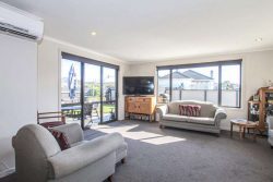 31 Willis Street, Grasmere, Invercargill, Southland, 9810, New Zealand