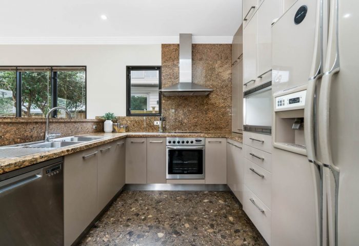 27A Lillington Road, Remuera, Auckland, 1050, New Zealand