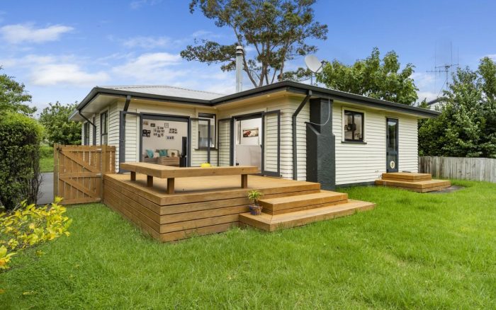 105 Welcome Bay Road, Welcome Bay, Tauranga, Bay Of Plenty, 3112, New Zealand