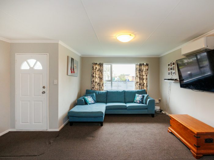 8 Suzanne Grove, Kelvin Grove, Palmerston North, Manawatu / Whanganui, 4414, New Zealand