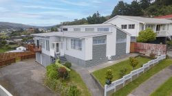 11 Katarina Grove, Tawa, Wellington, 5028, New Zealand