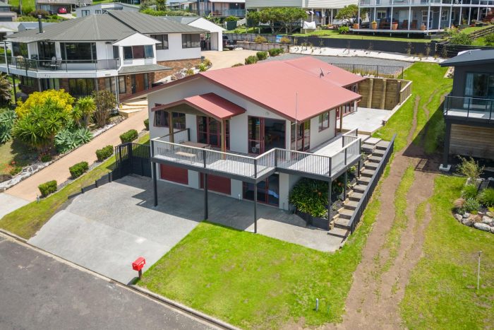 208 Russell Bruce Place, Onemana, Thames-Coromandel, Waikato, 3691, New Zealand