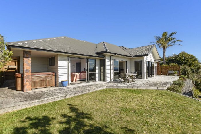 7 Tobacco Hill, Welcome Bay, Tauranga, Bay Of Plenty, 3175, New Zealand