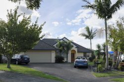 16 Linicro Place, Wattle Downs, Auckland, 2103, New Zealand