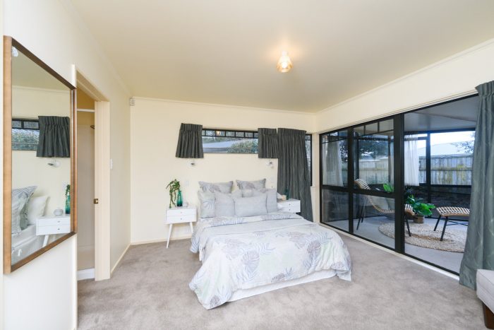 8 Suffolk Crescent, Feilding, Manawatu, Manawatu / Whanganui, 4702, New Zealand