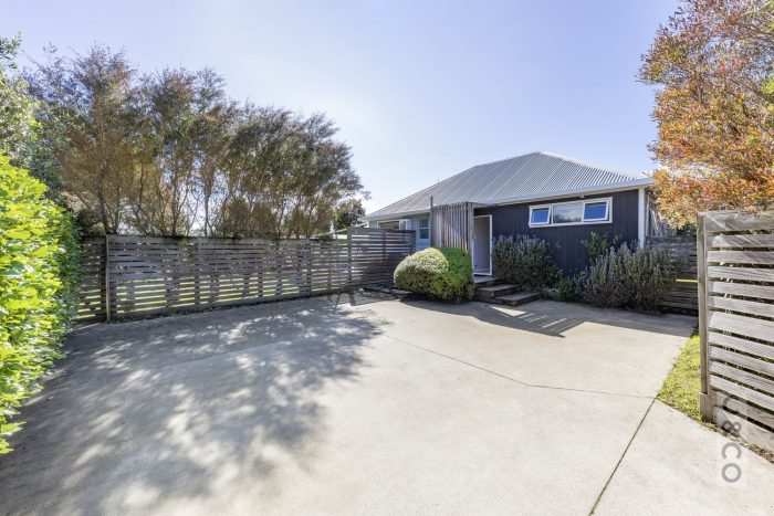 23 Kaipara Portage Road, Riverhead, Rodney, Auckland, 0820, New Zealand