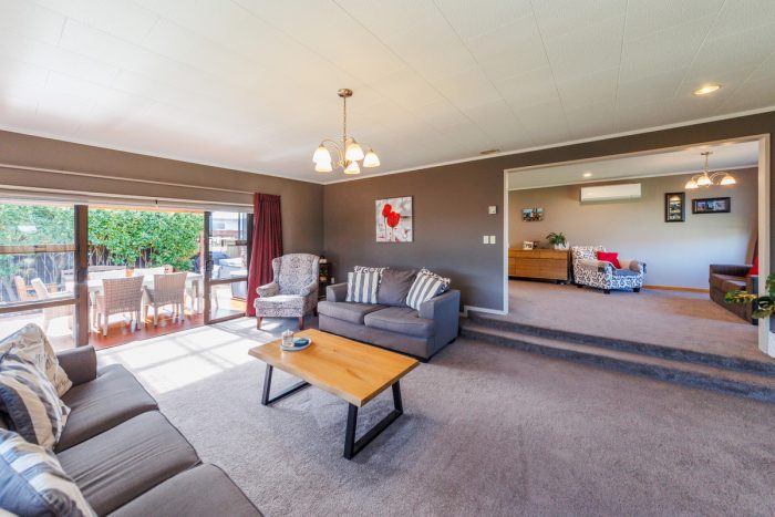 2 Willowbank Crescent, Feilding, Manawatu, Manawatu / Whanganui, 4702, New Zealand