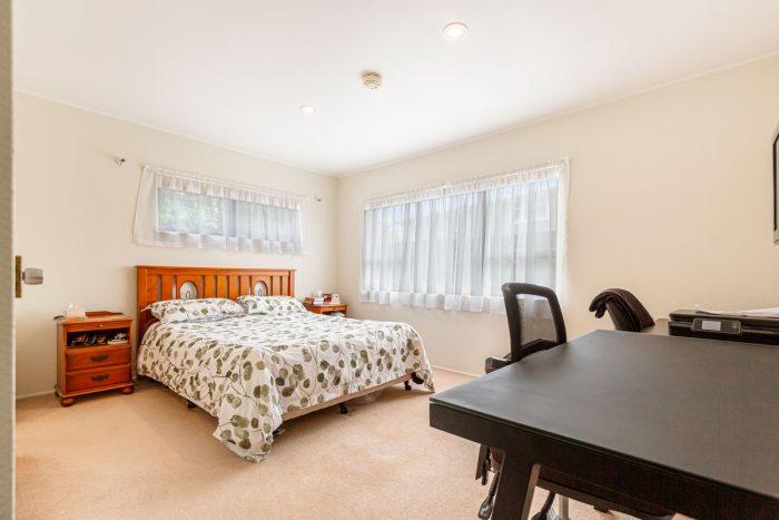 2/17 Duncan Avenue, Te Atatu South, Waitakere City, Auckland, 0610, New Zealand