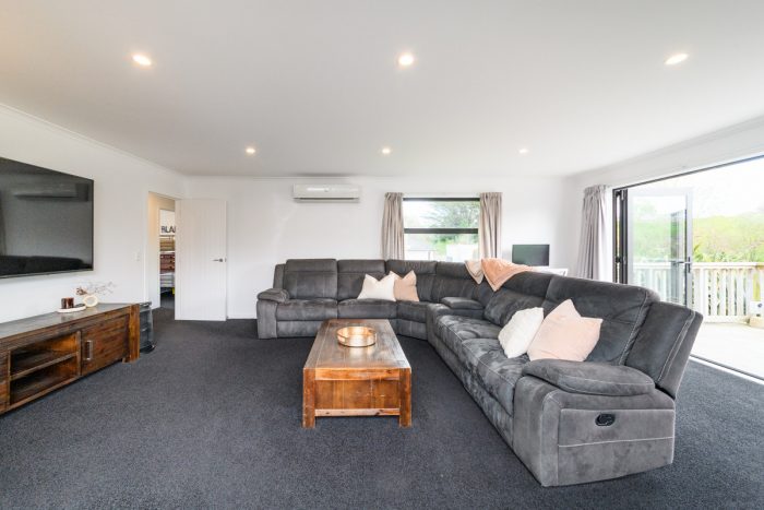 33 Galea Grove, Kelvin Grove, Palmerston North, Manawatu / Whanganui, 4414, New Zealand