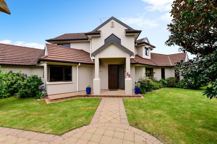 13 Cranbrook Place, Rototuna North, Hamilton, Waikato 3210, New Zealand