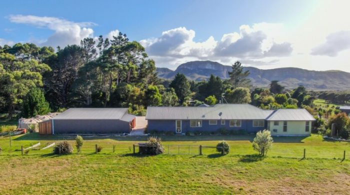 3 Hall-Jones Street, Pūponga, Tasman, Nelson / Tasman,7073, New Zealand