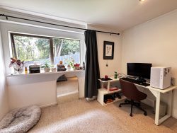 20 Langstone Place, Chatswood, North Shore City, Auckland, 0626, New Zealand