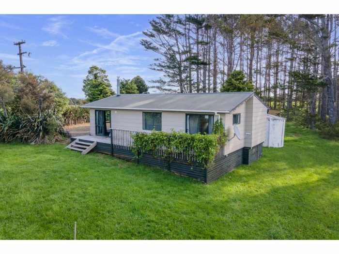 75 Hikurua Road, Kaeo, Kerikeri, Far North, Northland 0230, New Zealand