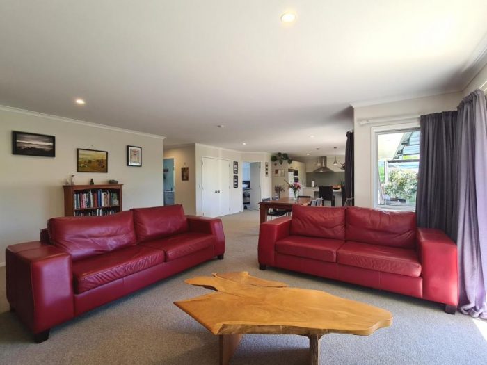 37 Mary-Ellen Place, Coromandel, Thames, Waikato, 3506, New Zealand