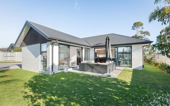 18 Charlotte Drive, Omokoroa, Western Bay Of Plenty, Bay Of Plenty, 3114, New Zealand