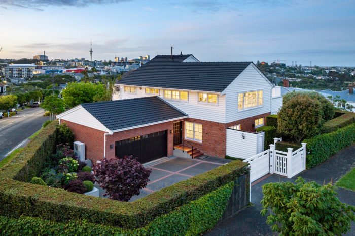 2 Seaview Road, Remuera, Auckland 1050, New Zealand