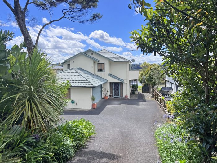 10 The Terrace, Herald Island, Waitakere City, Auckland, 0618, New Zealand