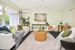 4/13 Mountain View Road, Morningside, Auckland, 1022, New Zealand