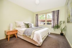 4/13 Mountain View Road, Morningside, Auckland, 1022, New Zealand