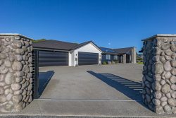 63 Ohau Gravels Way, Ohau, Horowhenua, Manawatu / Whanganui, 5570, New Zealand