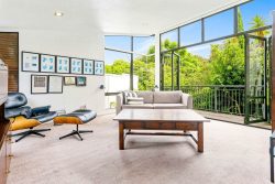24 St Georges Bay Road, Parnell, Auckland, 1052, New Zealand