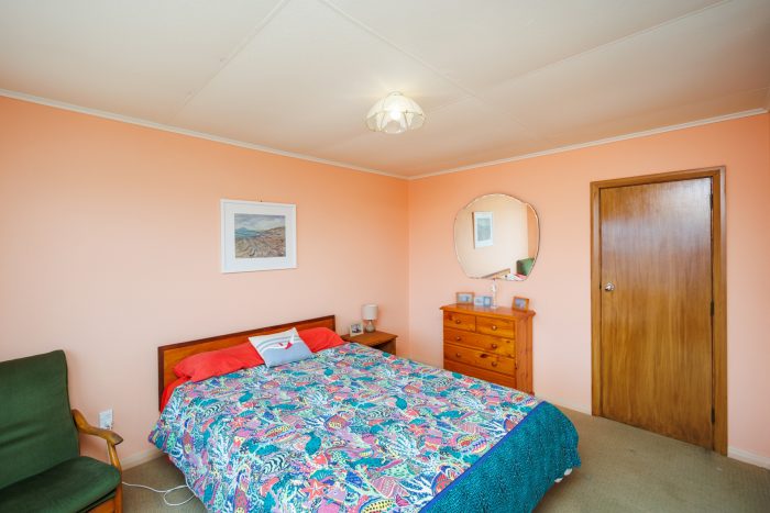 19 Marine Parade South, Foxton Beach, Horowhenua, Manawatu / Whanganui, 4815, New Zealand