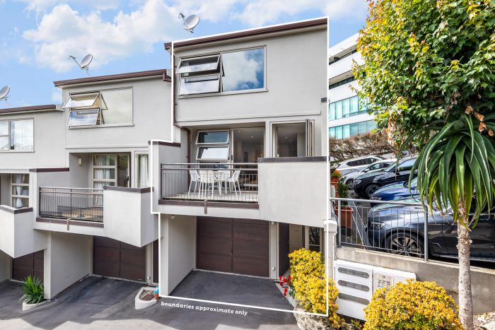 2/300 Parnell Road, Parnell, Auckland, 1052, New Zealand
