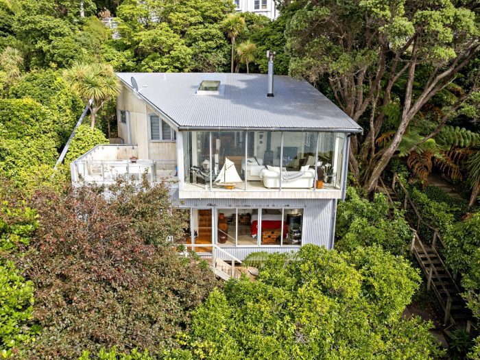 36A Fortification Road, Karaka Bays, Wellington, 6022, New Zealand