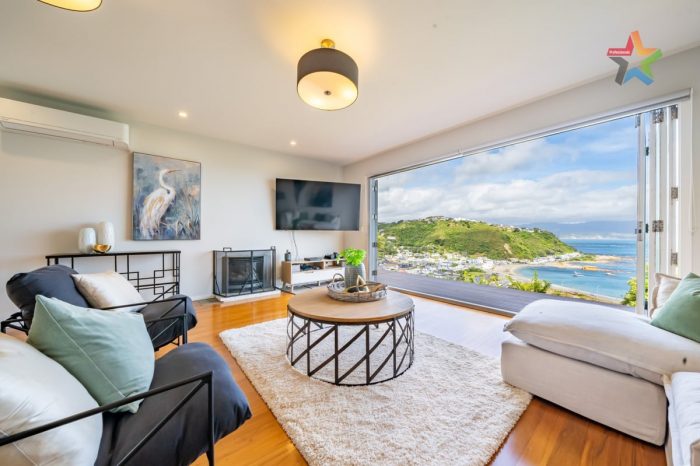 46 Milne Terrace, Island Bay, Wellington, 6023, New Zealand