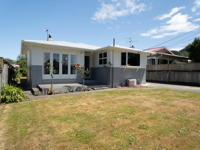 73 Pine Avenue, Ebdentown, Upper Hutt, Wellington, 5018, New Zealand