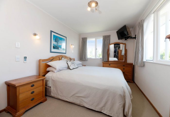 43 Tiverton Road, Avondale, Auckland, 0600, New Zealand