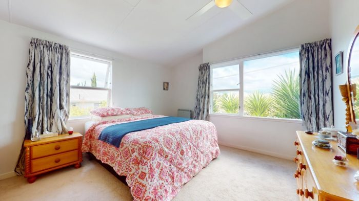 255 Cambridge Street, Levin, Horowhenua, Manawatu / Whanganui, 5510, New Zealand