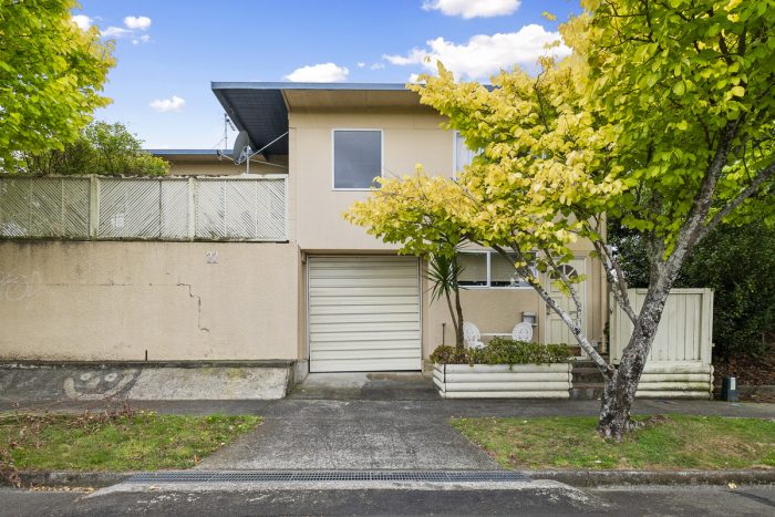 22 Redwood Grove, Hokowhitu, Palmerston North, Manawatu / Whanganui, 4410, New Zealand