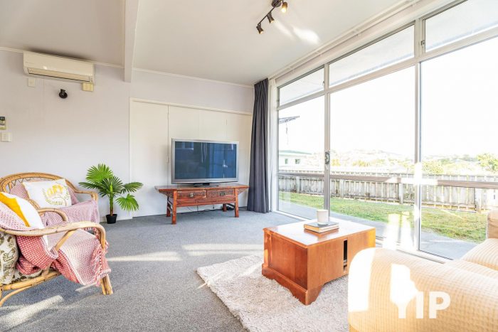 1/24 Horokiwi Road West, Newlands, Wellington, 6037, New Zealand