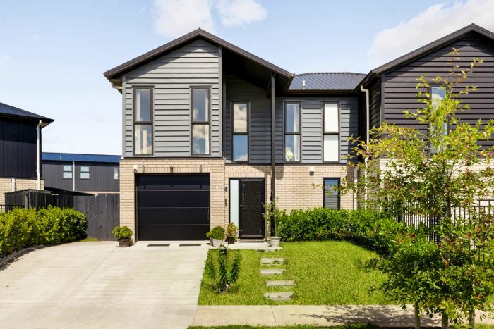 2/2 Mila Paige Close, Glenview, Hamilton, Waikato, 3206, New Zealand