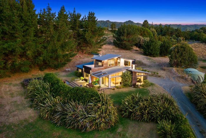 24 Raukawa Road, Peka Peka, Kapiti Coast, Wellington, 5391, New Zealand